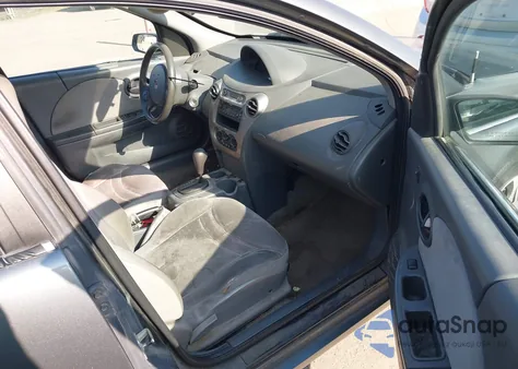 2004 Saturn Ion 2 from USA, damaged, VIN 1G8AJ52F44Z151080